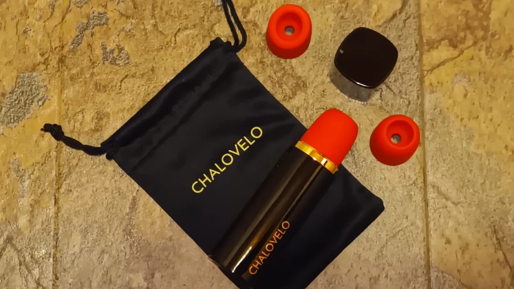 Chalovelo LipSip Review: LipSip? More like LipSLip! ;P