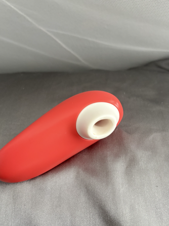 The Starlet 2 is not very big, but it gets the job done in terms of getting the vagina wet and stimulated.