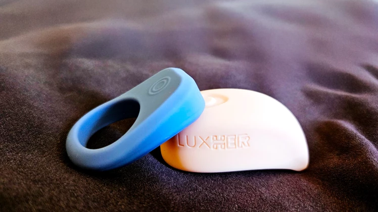 Luxus Couples Vibrator Review: Innovative Idea, Disappointing Reality