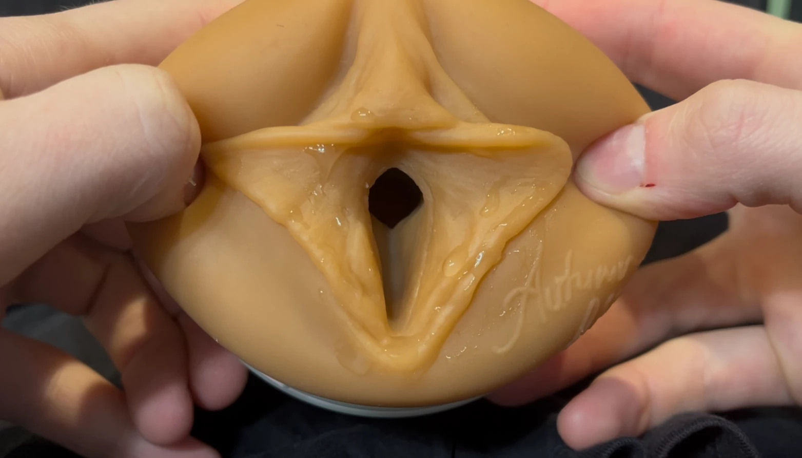 Fleshlight's Autumn Falls Review - A adventure in sensation! - ToyChats Fleshlight's Autumn Falls Review - A adventure in sensation! - ToyChats
