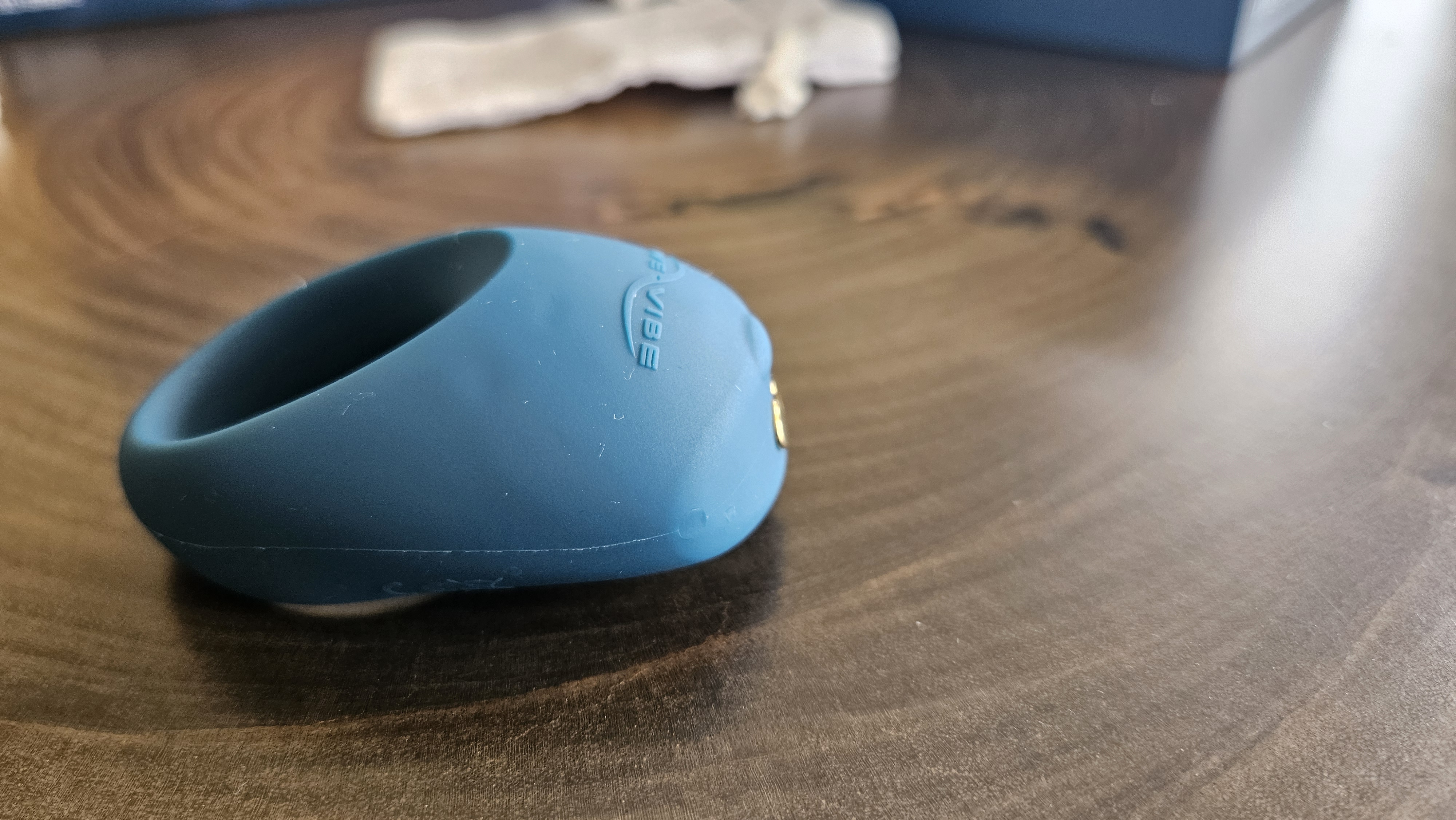 Smooth silicone finish Smooth silicone finish