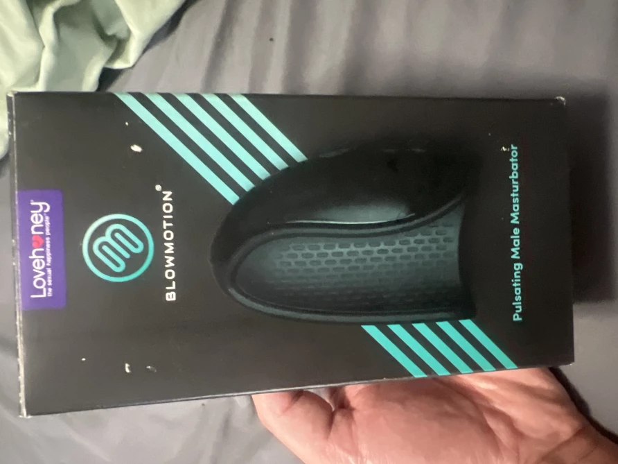 Blowmotion Pulsing Warming Male Masturbator Review - ToyChats
