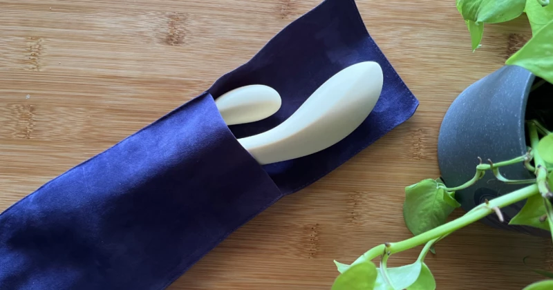 Jellytime Deuce Rabbit Vibrator Review: The Ideal First Rabbit Toy