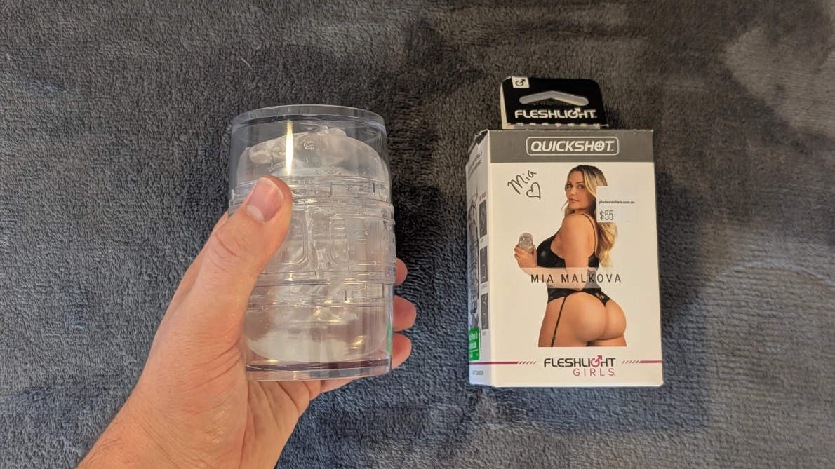 fleshlight mia malkova quickshot textured male masturbator Fleshlight® Girls Quickshot Mia Malkova - Romantic Depot main image 0