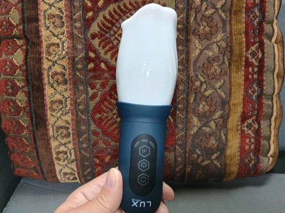 LUX Active® First Class Rotating Masturbator Cup Review LUX Active® First Class Rotating Masturbator Cup Review