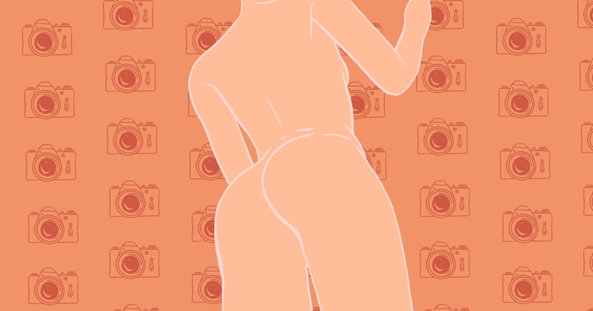 How to Take Nudes Like a Pro (with 5 examples)