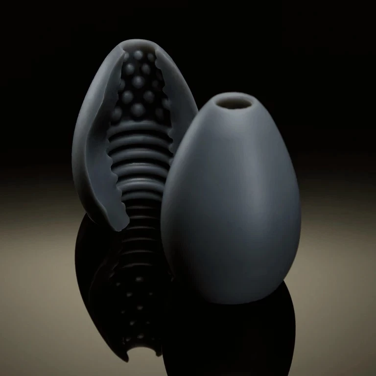 Maude Dome Review: A uniquely shaped silicone stroker