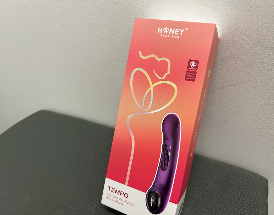Tempo Honey Play Box Review: The Tapping G-Spot Vibrator - ToyChats