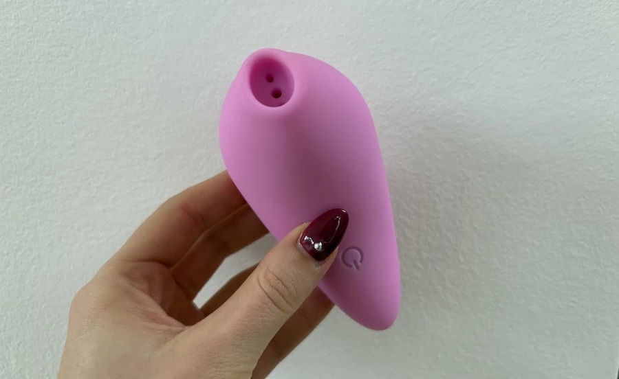 plusOne Air Pulsing Arouser: Affordable, But Falls Short on Air Pulse  Claims - ToyChats