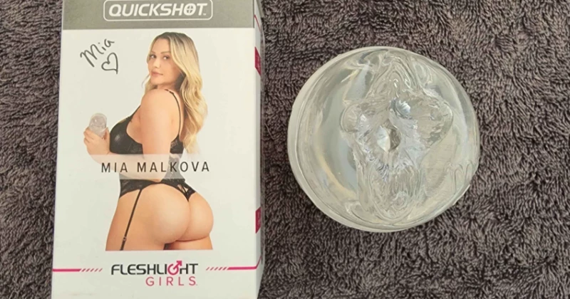 Mia Malkova Quickshot Fleshlight Review