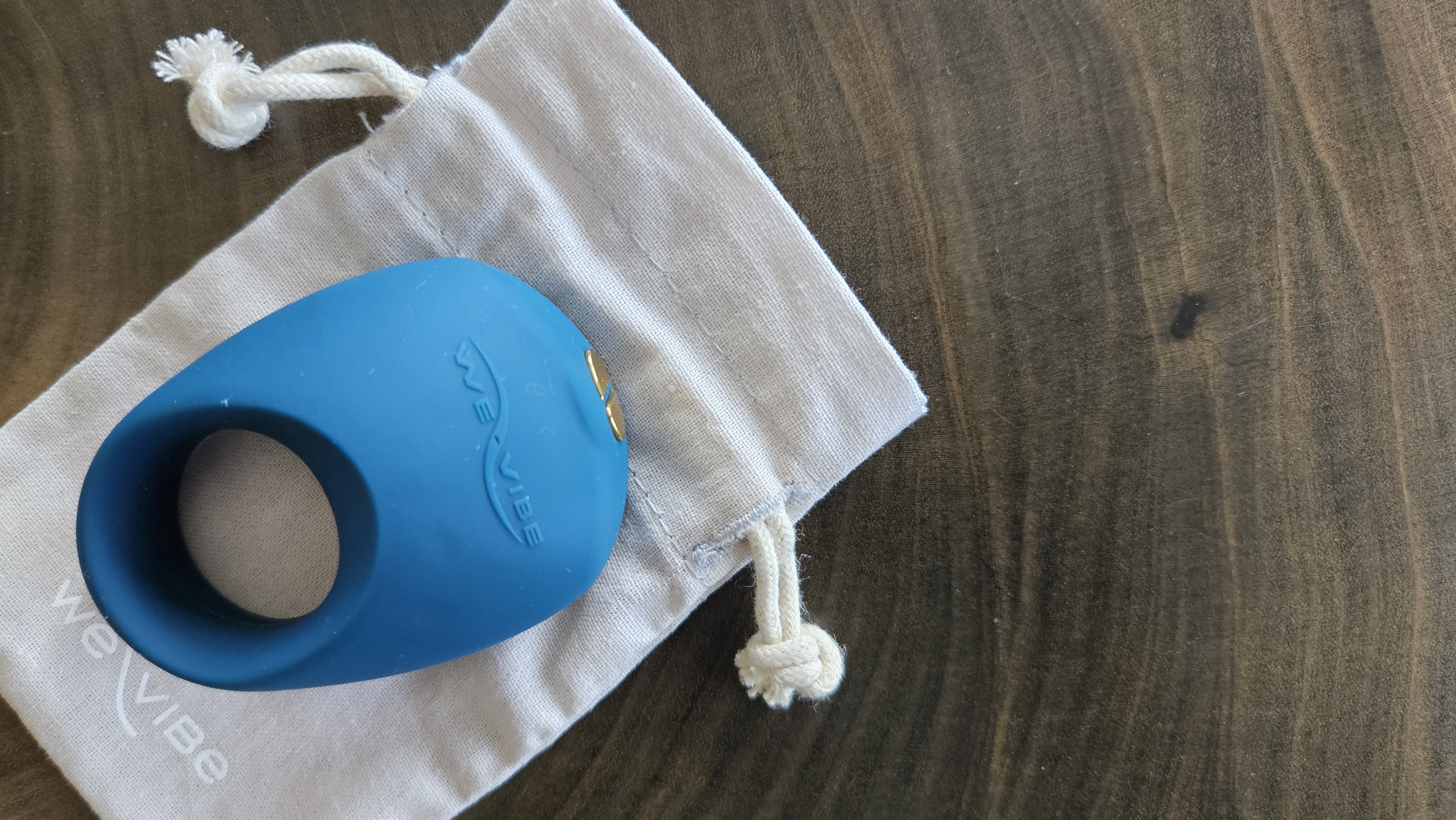Included pouch Included pouch