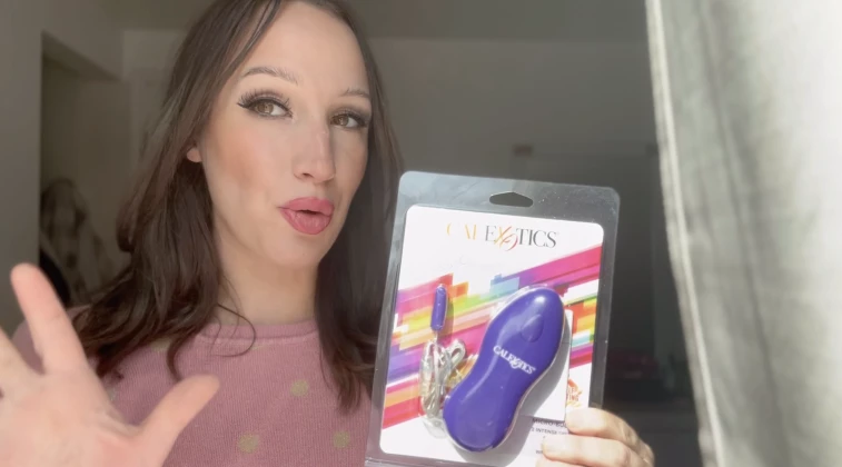 CalExotics Whisper Micro Bullet Review - So Cute and Convenient! CalExotics Whisper Micro Bullet Review - So Cute and Convenient!