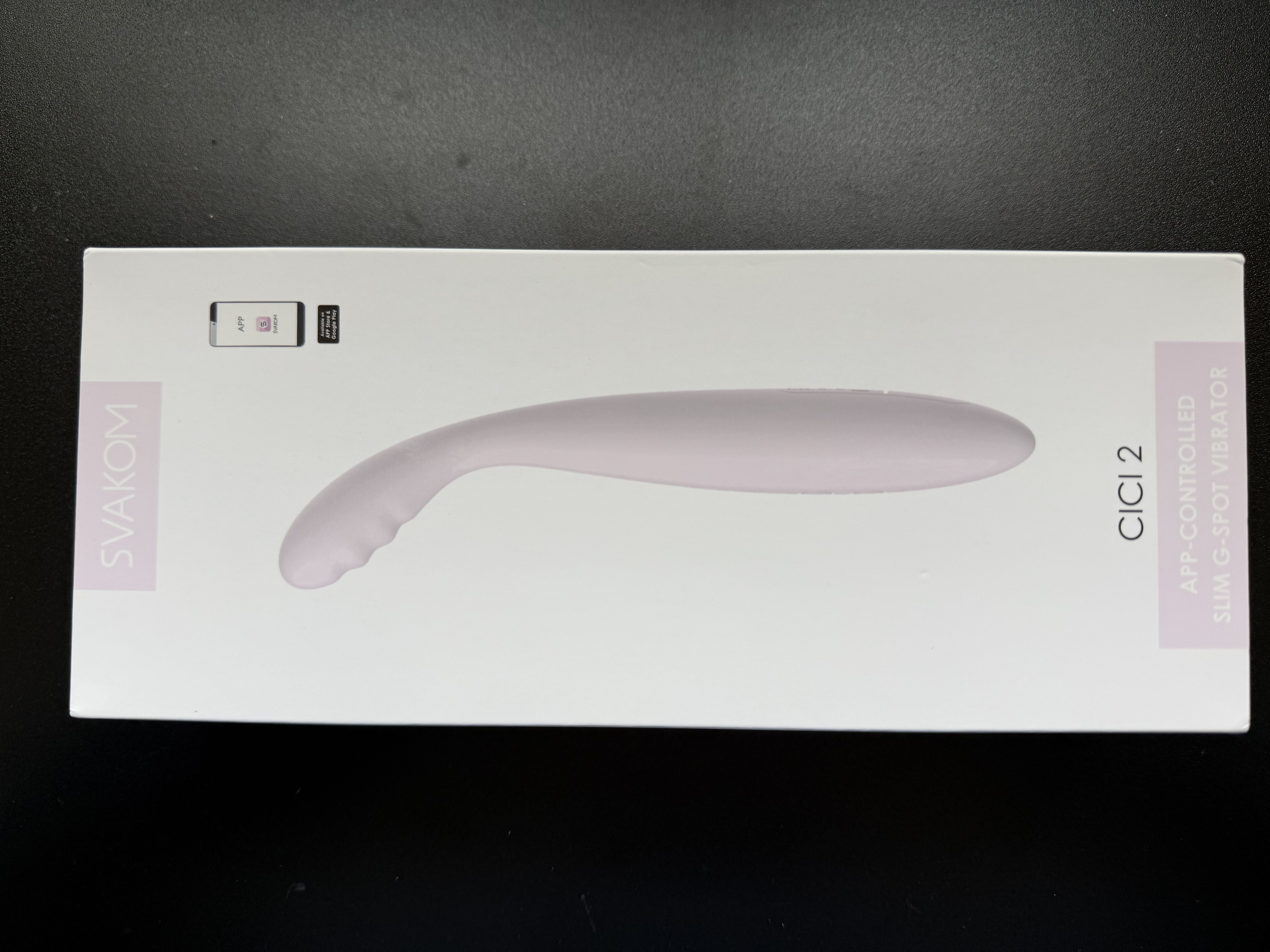 The packaging of the Svakom Cici 2 is sleek, the white background of the box really makes the toy color pop. The packaging of the Svakom Cici 2 is sleek, the white background of the box really makes the toy color pop.
