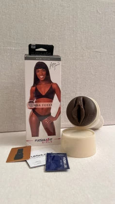Ana Foxxx's Silk Fleshlight Review - A Fan Favourite Fleshlight Ana Foxxx's Silk Fleshlight Review - A Fan Favourite Fleshlight