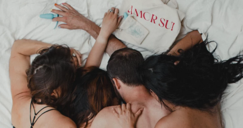 Amor Sui Brings the Backdoor Heat