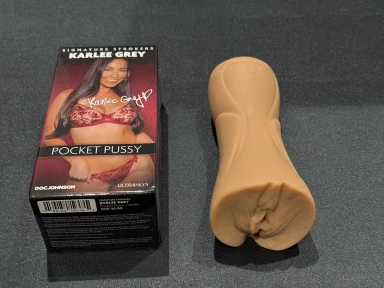 Signature Strokers: Karlee Grey Review, a quick and inexpensive experience - ToyChats Signature Strokers: Karlee Grey Review, a quick and inexpensive experience - ToyChats