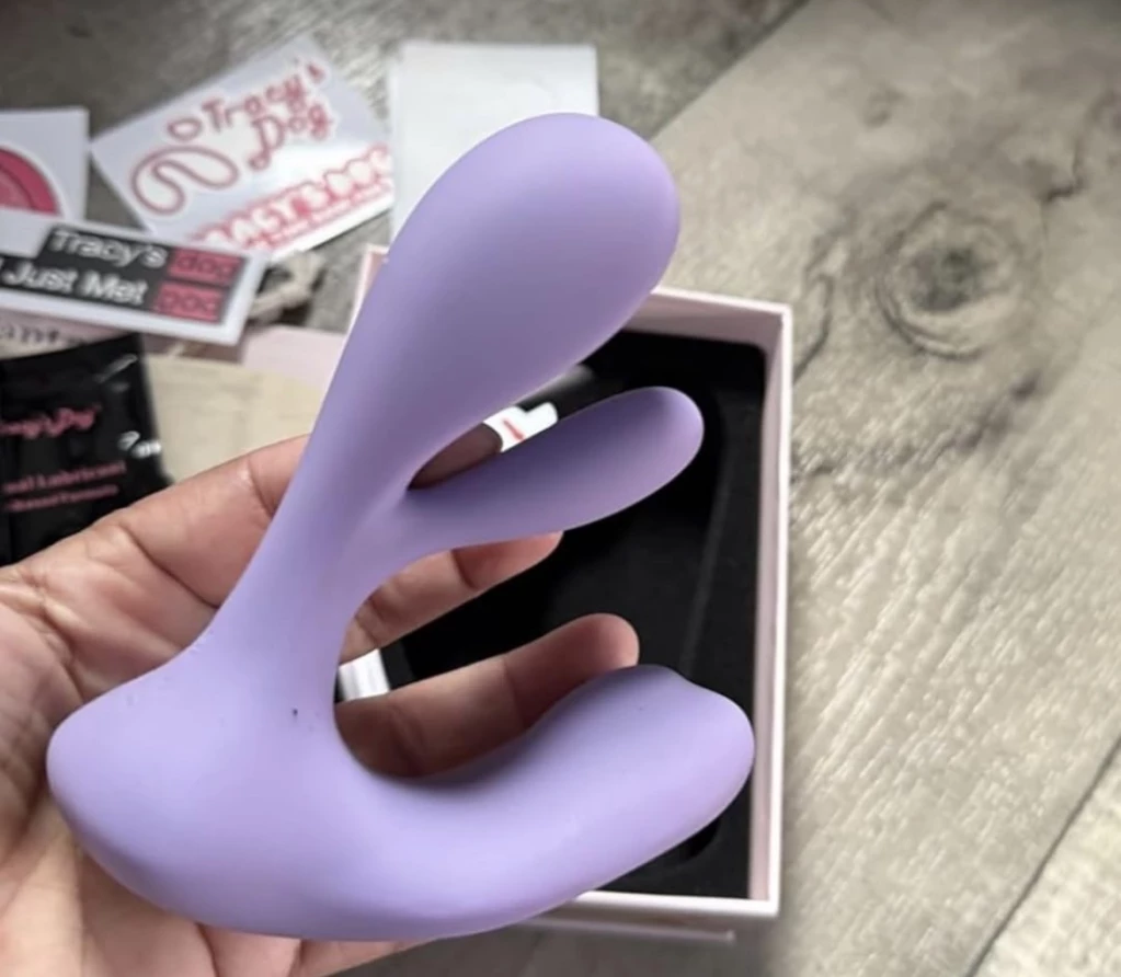 Tracy's Dog Swirlii Review: Vibrator of Goodness - ToyChats Tracy's Dog Swirlii Review: Vibrator of Goodness - ToyChats