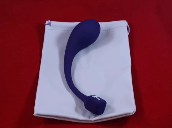 MotorBunny G-Thang Bulb Vibrator Review: BO6 Zombies Just Got Kinky! MotorBunny G-Thang Bulb Vibrator Review: BO6 Zombies Just Got Kinky!