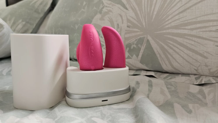 We-Vibe Chorus: 'O' So Intimate!