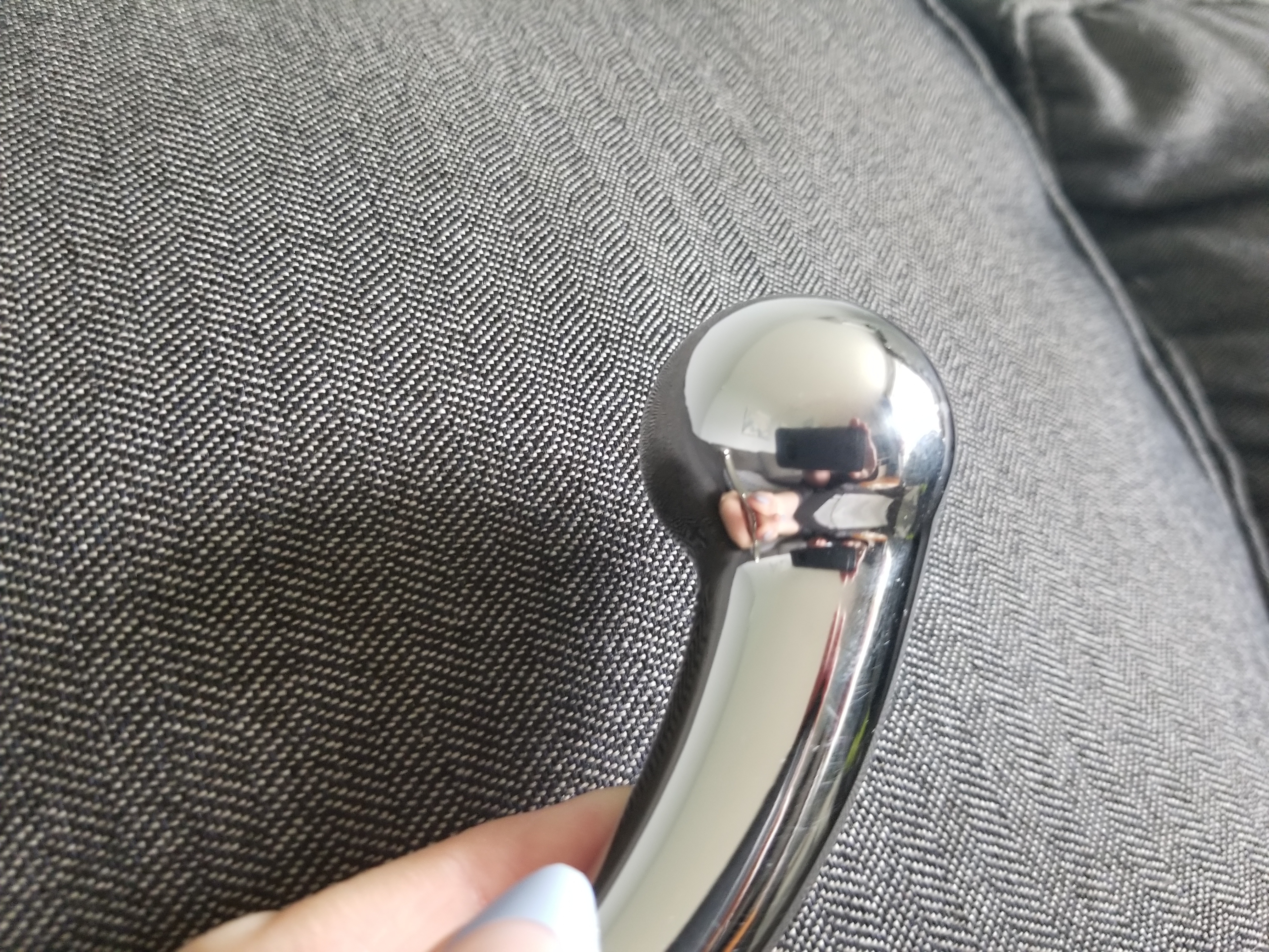 Pictured is the larger bulb of the wand. Pictured is the larger bulb of the wand.