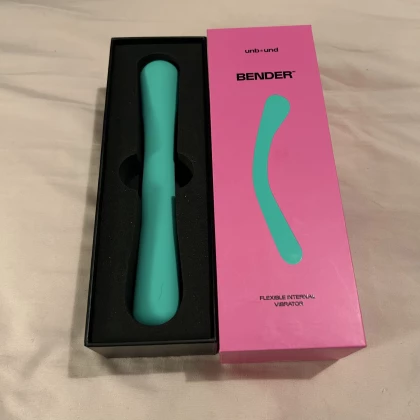 Do You Know How to Bend?: Unbound Babes' Bender Review