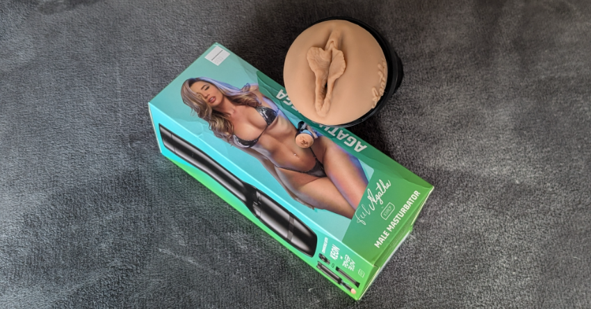 Kiiroo FeelStars - Agatha Vega Masturbator. This Thing is BEW-DI-FUL!