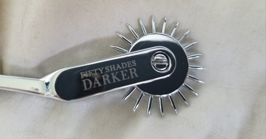 Fifty Shades Darker Adrenaline Spikes Metal Wartenberg Pinwheel Review: The Shiny Pain