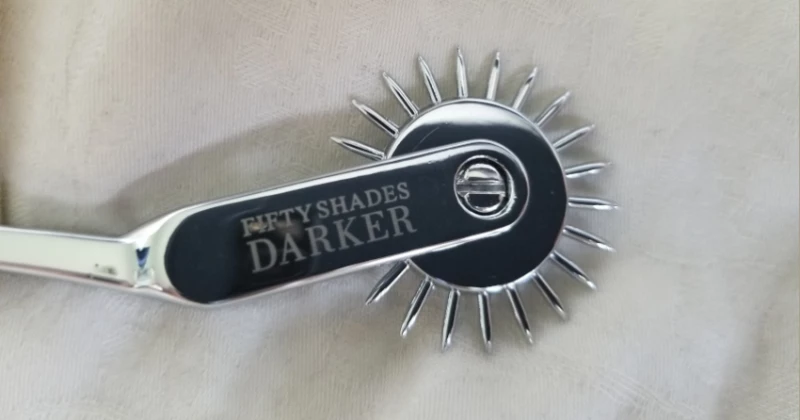 Fifty Shades Darker Adrenaline Spikes Metal Wartenberg Pinwheel Review: The Shiny Pain Fifty Shades Darker Adrenaline Spikes Metal Wartenberg Pinwheel Review: The Shiny Pain