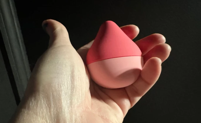 iroha Mini: A Small Massager That Packs a Punch