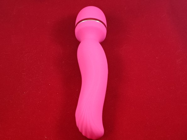 Adam & Eve Intimate Curves Wand Review: Not an Ollivanders' Wand but Still Pretty Magical