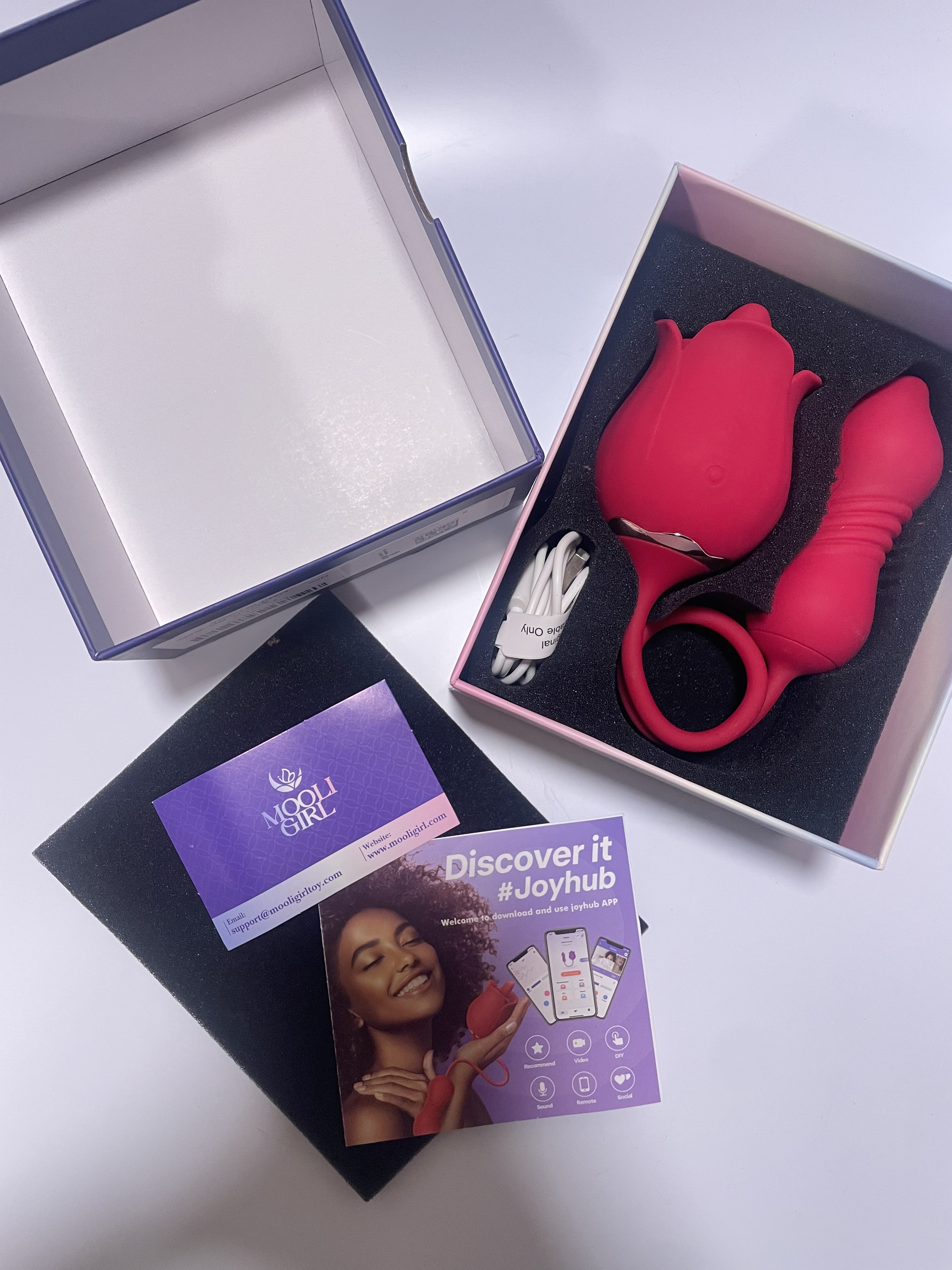 Mooligirl 3 in 1 Rose Vibrator Dildo: An Intense Ride