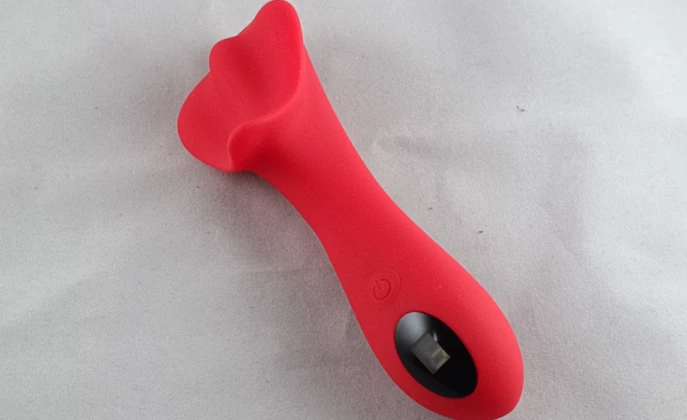 "Peace Lily" Amazon Clitoral Stimulator Review: Peace Among Clits "Peace Lily" Amazon Clitoral Stimulator Review: Peace Among Clits