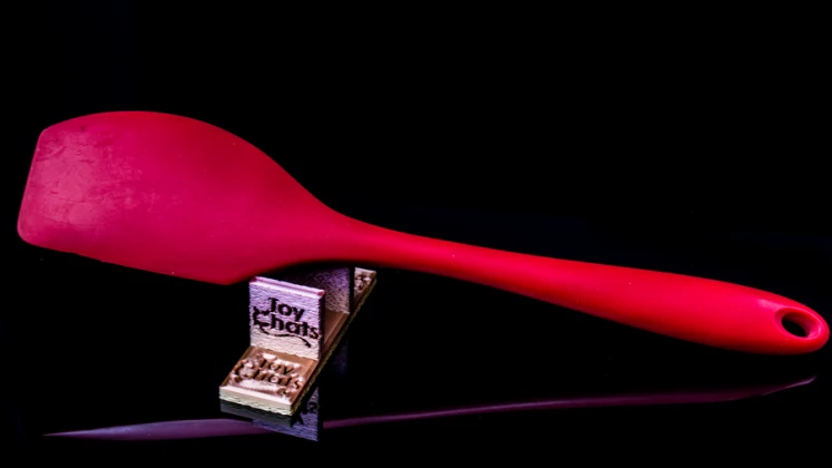 The Humble Generic Silicone Spatula Review: The Kitchen Tool With… Surprising Potential