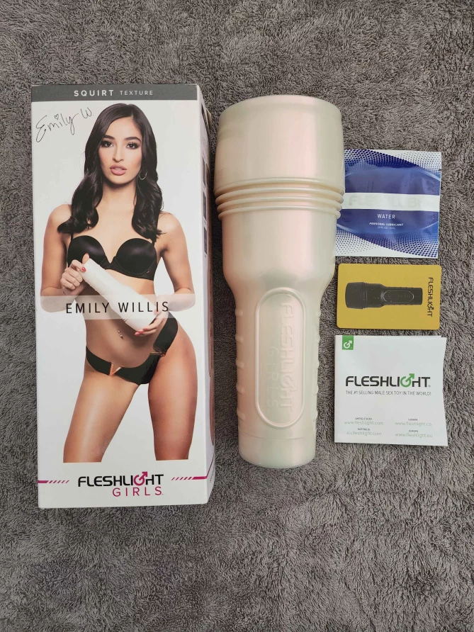 Emily Willis Squirt Fleshlight Review - ToyChats