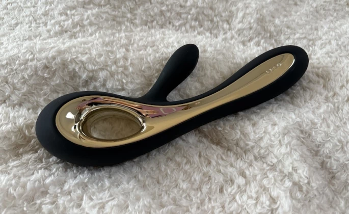 LELO SORAYA 2: A Luxurious Dual-Stimulation Experience