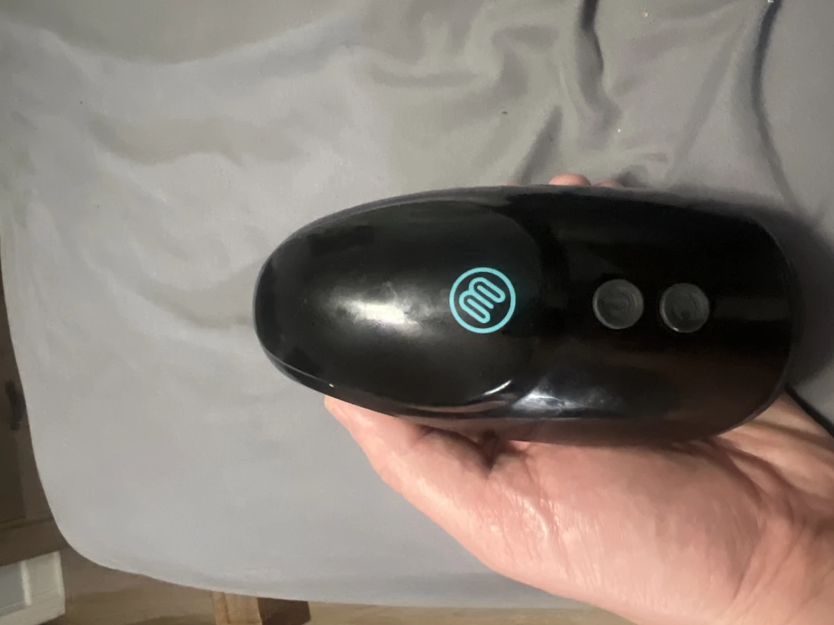 Blowmotion Pulsing Warming Male Masturbator Review - ToyChats