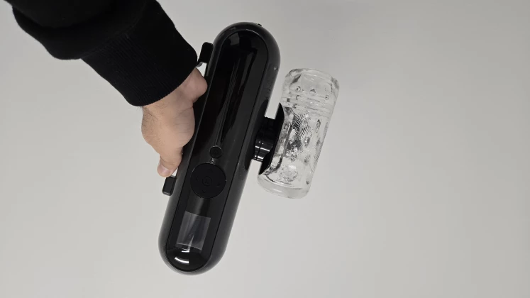 UTIMI Shadow Glide: Vibrating and Stroking At Its Best! UTIMI Shadow Glide: Vibrating and Stroking At Its Best!