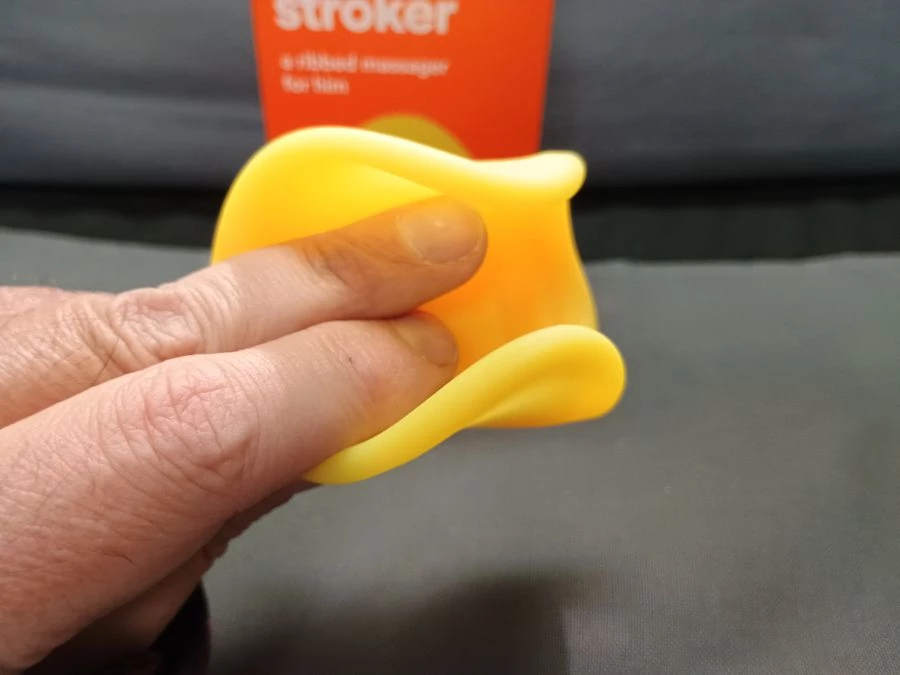 Hello Cake Vibrating Stroker Review - ToyChats Hello Cake Vibrating Stroker Review - ToyChats