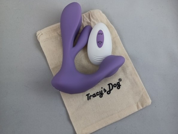 Tracy's Dog Swirlii Review: Bow Wow WooooooW