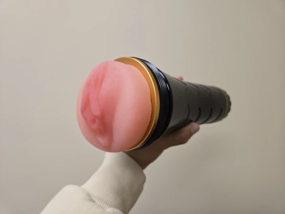 Tracy's Dog Sam's Realistic Vagina Masturbators Cup Review - A good experience! Tracy's Dog Sam's Realistic Vagina Masturbators Cup Review - A good experience!