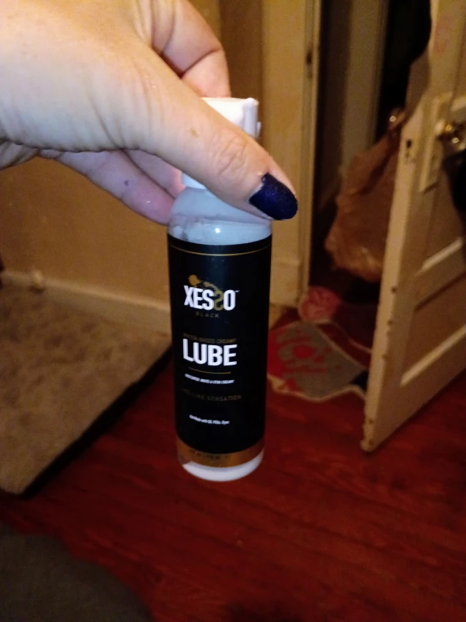 Xesso 4oz Unscented Lube Review: It Looks Like Cum - ToyChats Xesso 4oz Unscented Lube Review: It Looks Like Cum - ToyChats