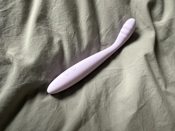 Svakom Cici 2: The Slim Bedroom Sidekick