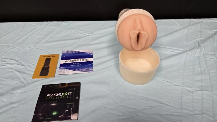 Fleshlight Gina Valentina—Solid Choice For a Friday Night