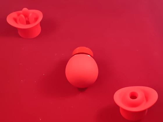 CalExotics French Kiss Review: Voulez-vous coucher avec moi, ce soir? ♪